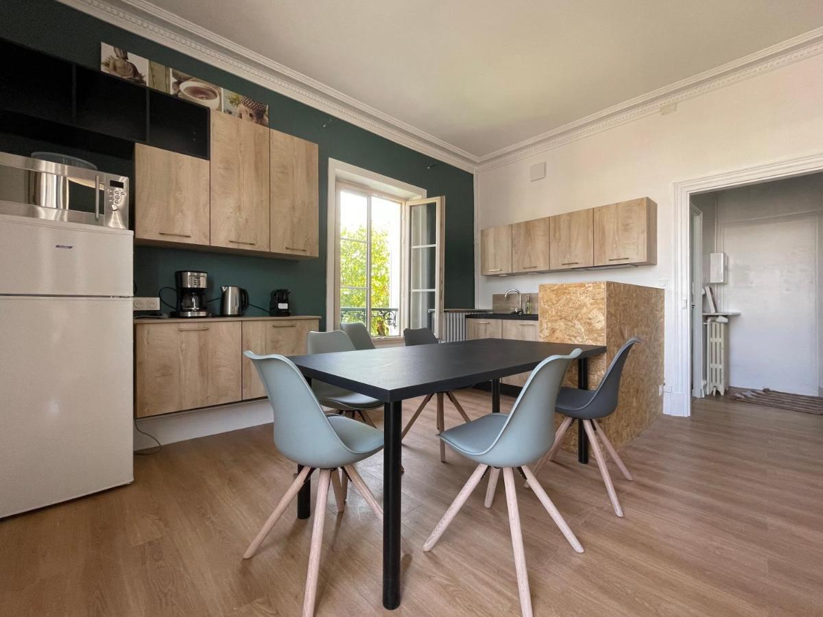Le Logis De La Place Thouars Exterior photo